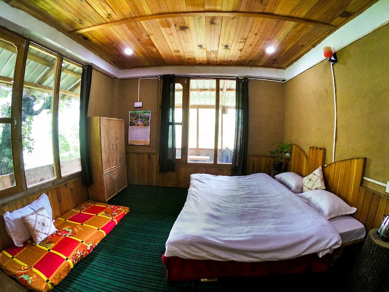 Tirthan Ecostay - Tirthan Ecostay Post office, Road, Kulthi, Pekhri, Gushaini, Himachal Pradesh 175123, India