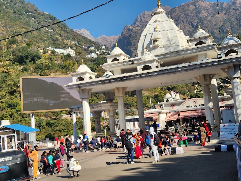 Shri Mata Vaishno Devi Katra - Shri Mata Vaishno Devi Katra Katra Station Rd, Katra, 182320