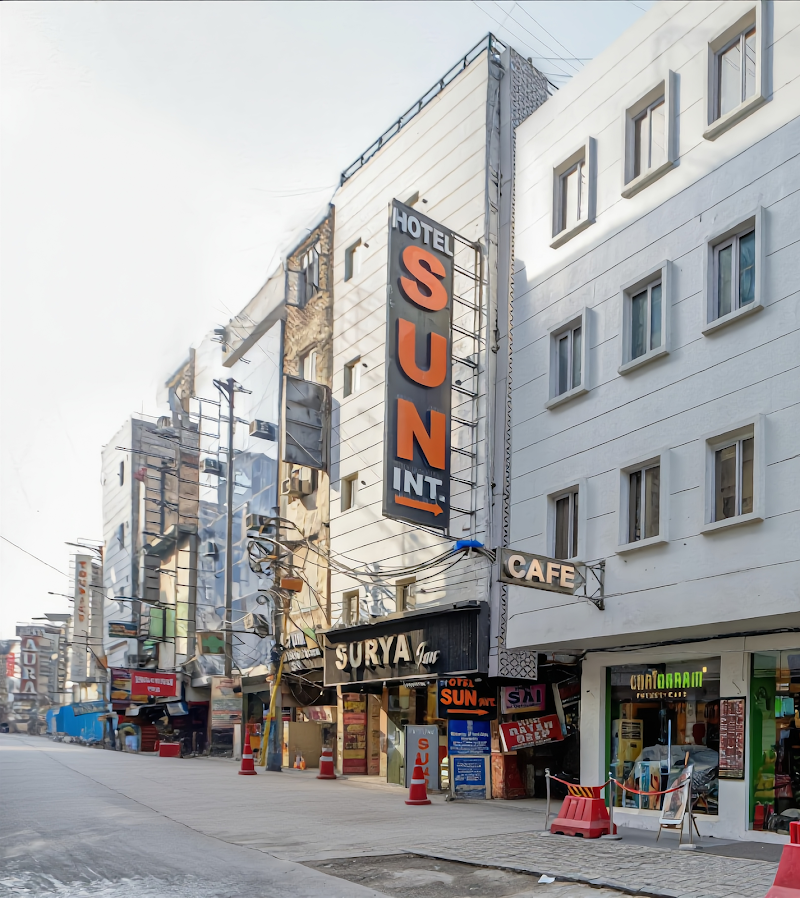 Hotel Sun International- Budget Hotel near New Delhi Railway Station - Hotel Sun International- Budget Hotel near New Delhi Railway Station 7875, Arakashan Rd, Prem Nagar, Ram Nagar, Paharganj, New Delhi, Delhi 110055, India