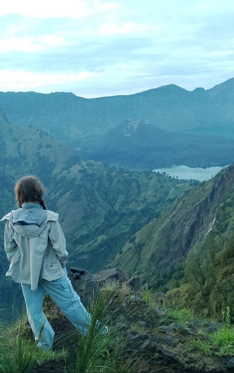 Rinjani trekking info - Rinjani trekking info, Senaru, Bayan, North Lombok Regency, West Nusa Tenggara 83354, Indonesia