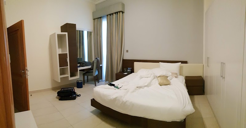 Roda Beach Resort - Roda Beach Resort, 28 Al Nessnass St - Jumeira Third - Dubai - United Arab Emirates
