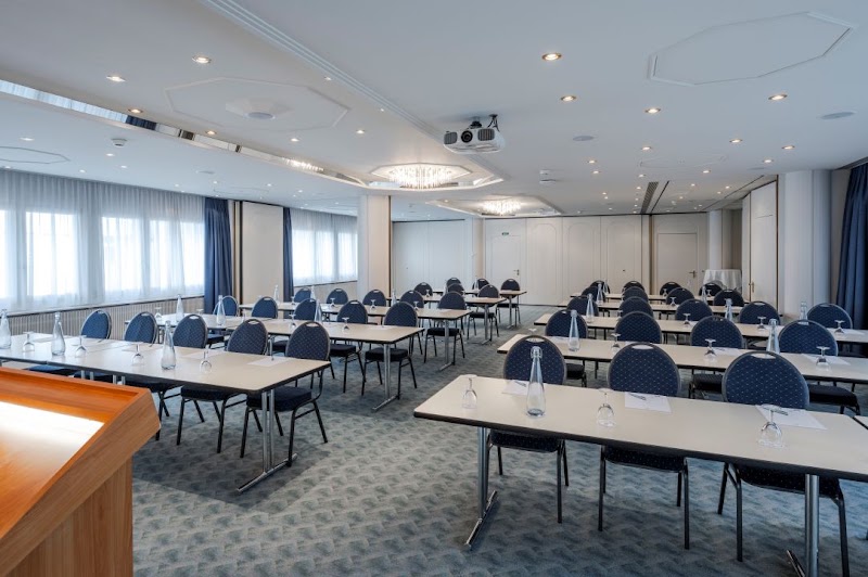 Hotel Metropole - Hotel Metropole Höheweg 37, 3800 Interlaken, Switzerland