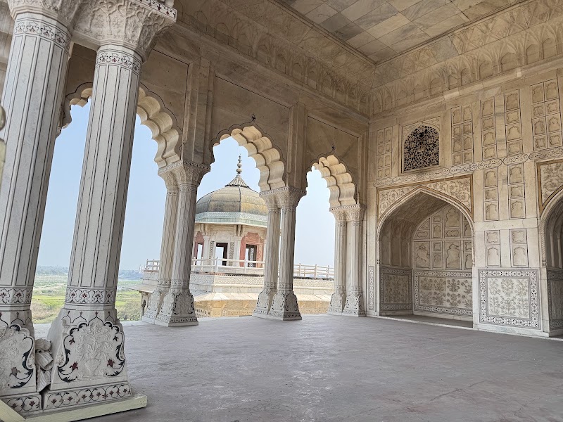 Agra Fort - Agra Fort Agra Fort, Rakabganj, Agra, Uttar Pradesh 282003, India