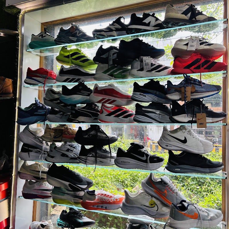 Surplus Vns - Surplus Vns, C. 19/15-1 AB, Fatman Rd, near Agrawal Sanitary, Badshahbag mod, Ramakanth Nagar, Sigra, Varanasi, Uttar Pradesh 221002, India