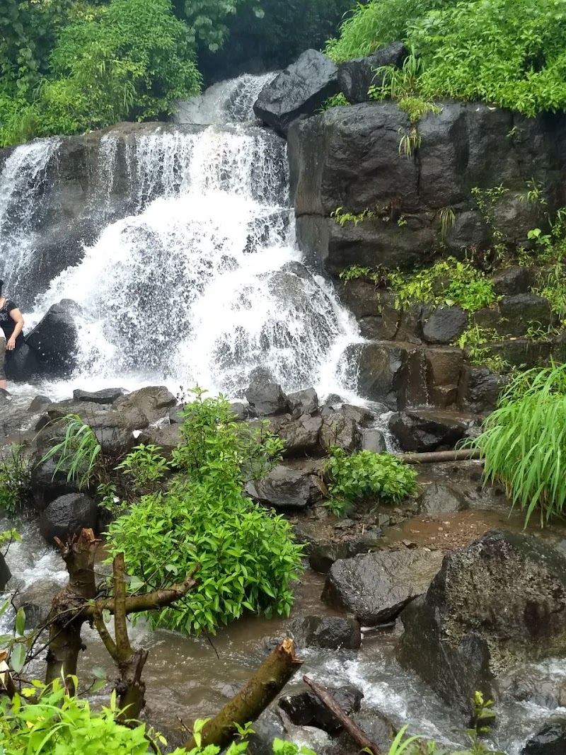 Plus Valley View Point - Plus Valley View Point, FCG8+WW4, Tamhini Ghat Rd, Nive, Maharashtra 412108, India