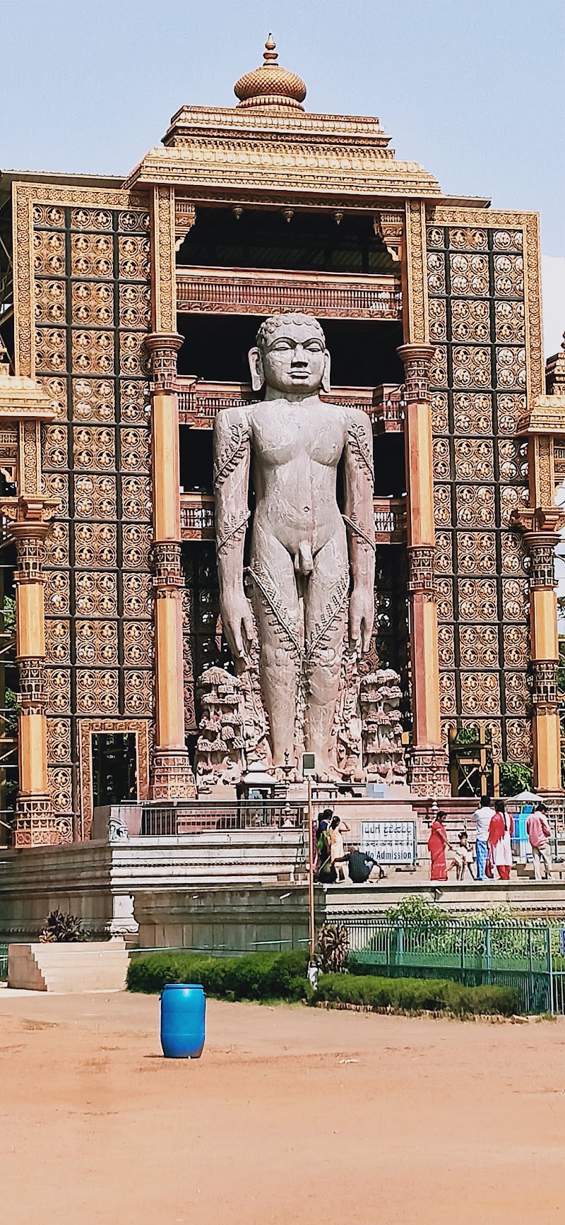 Shri Bhagwan Bahubali Monolithic Statue - Shri Bhagwan Bahubali Monolithic Statue, Dharmasthala Rd, Ujire, Daramasthala, Karnataka 574216, India