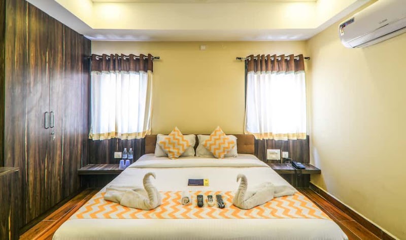 Hotel SRIVEDA - Hotel SRIVEDA, 5-4-790/D, opposite ISKCON Temple, Old Kattal Mandi, Abids, Hyderabad, Telangana 500001, India