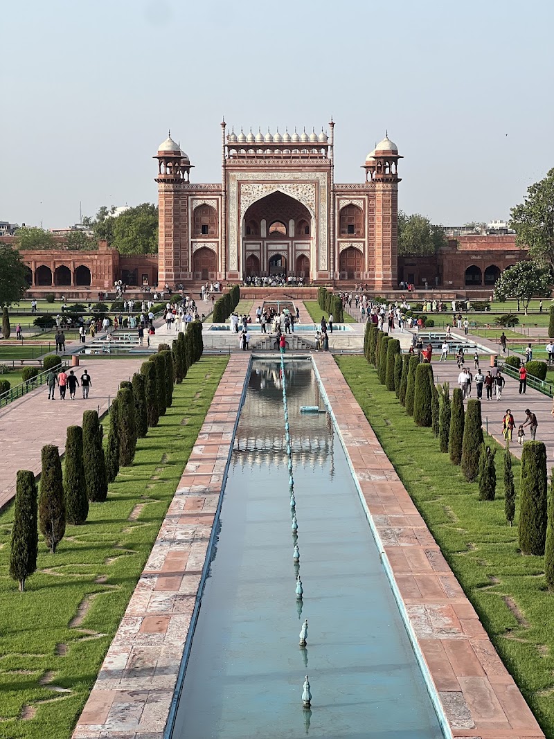 Privatetourguideagra “Historian of Eternal Love” - Privatetourguideagra “Historian of Eternal Love”, 07 GR Square, Opposite Trident Hotel, Fatehabad Road, Agra 282006, Fatehabad Rd, Tajganj, Agra, Uttar Pradesh 282001, India
