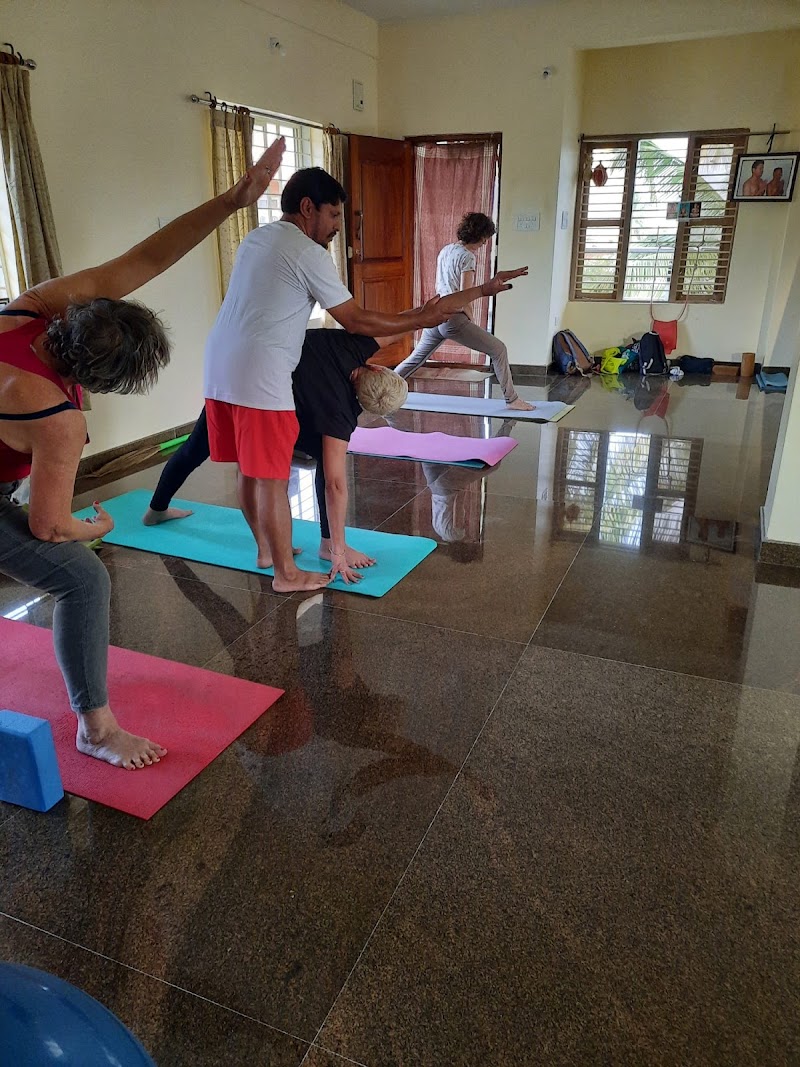 PAVY Shala | Ashtanga Yoga with Sheshadri & Harish - PAVY Shala | Ashtanga Yoga with Sheshadri & Harish, 741, 12th Cross Rd, Gokulam 3rd Stage, Gokulam, Mysuru, Karnataka 570002, India