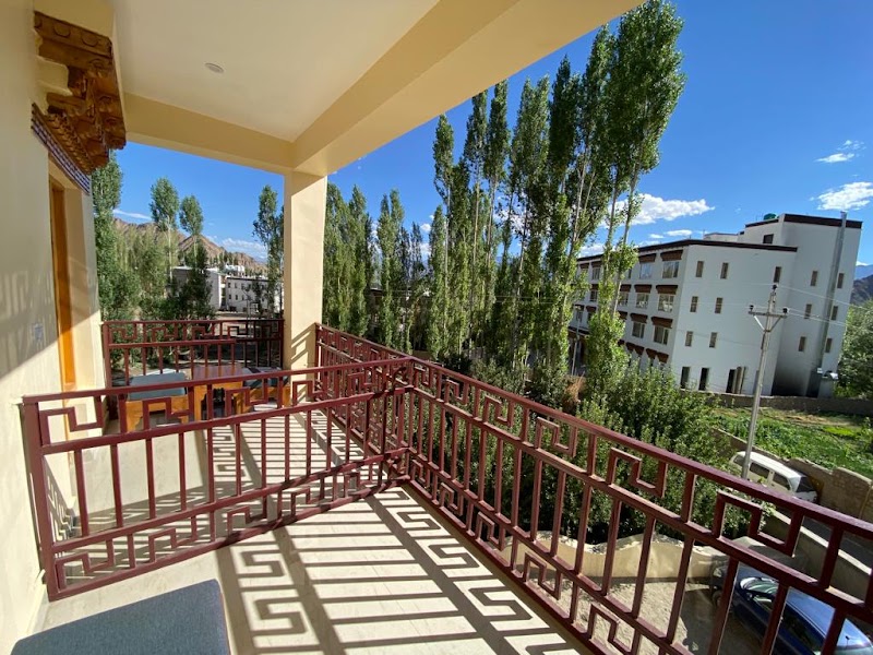 Zaltak Guest House And Hostel - Zaltak Guest House And Hostel Upper Tukcha Rd, near Hotel Gawaling, Leh, 194101