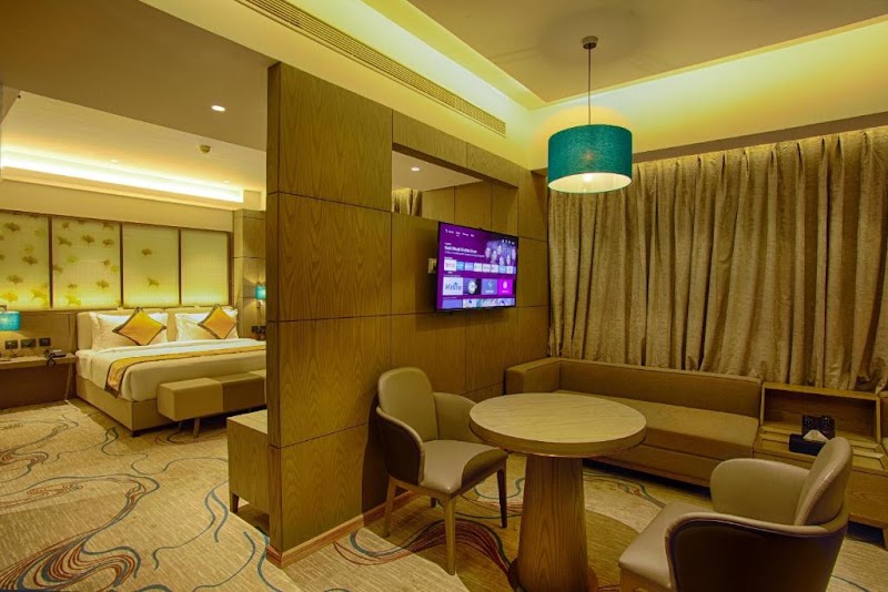 Hotel Vijaydeep Place Near Delhi Airport - Hotel Vijaydeep Place Near Delhi Airport F-4, near Mata Chowk, Mahipalpur Extension, Mahipalpur, New Delhi, Delhi 110037, India