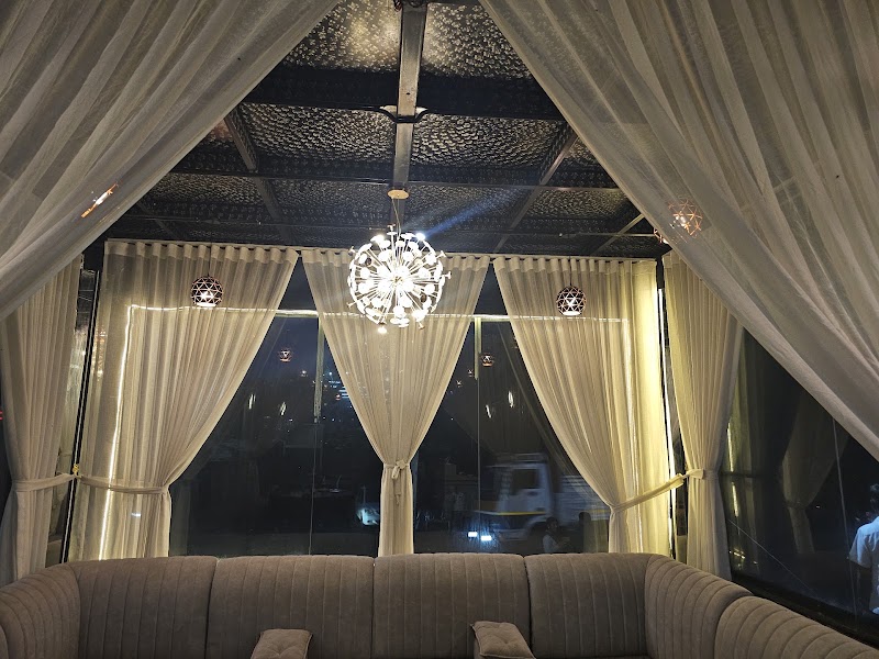 Thalassery Thakkaram restaurant - Thalassery Thakkaram restaurant CM9H+47J, Fingerpost, Ooty, Tamil Nadu 643006, India