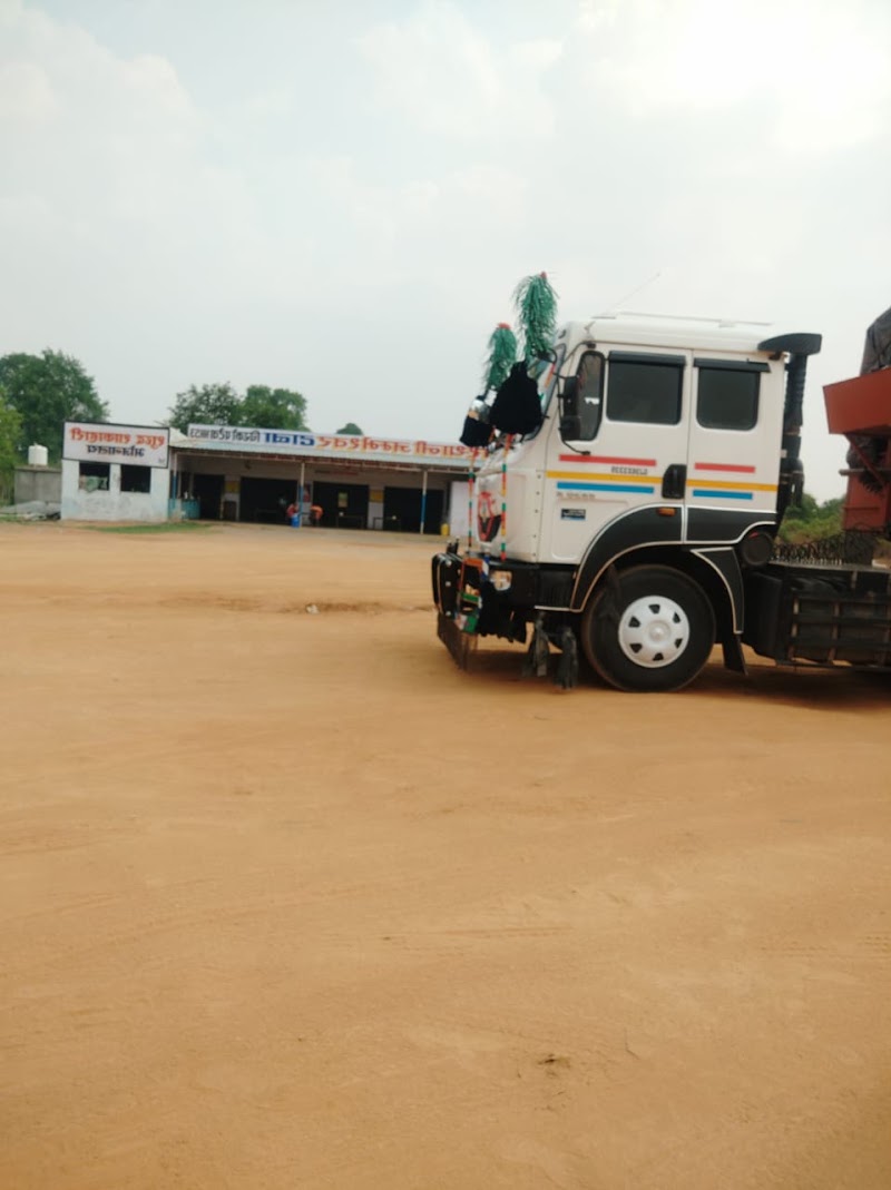 Baba Ramdev Rajasthani dhaba - Baba Ramdev Rajasthani dhaba, 67FX+GCJ, Torla, Chhattisgarh 493551, India