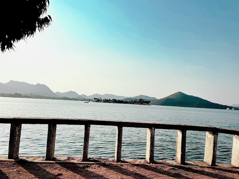 Pichola Lake, Udaipur - Pichola Lake, Udaipur HMCM+Q98, Pichola, Udaipur, Rajasthan 313004, India