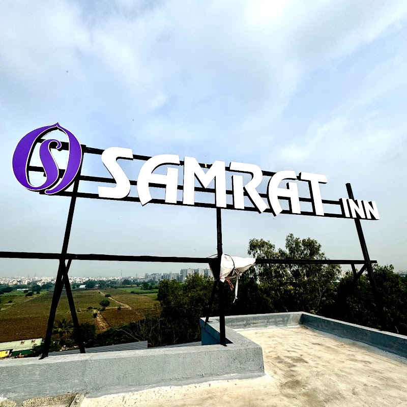 Aryan Heights Corporate Stays - Aryan Heights Corporate Stays Aryan Heights, Future Towers, next to Hanuman Mandir, near Amanora, Sade Satra Nali, Hadapsar, Pune, Maharashtra 411028, India