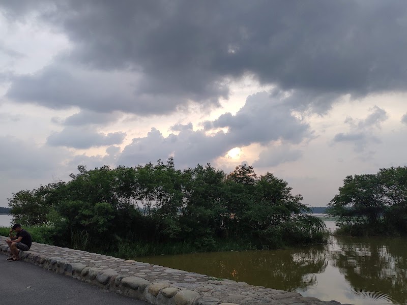 Garden of Silence - Garden of Silence 5, Lake Walking Way, Kishangarh, Chandigarh, 160001, India