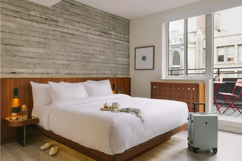 Hotel Henri NY - Hotel Henri NY 37 W 24th St, New York, NY 10010, USA