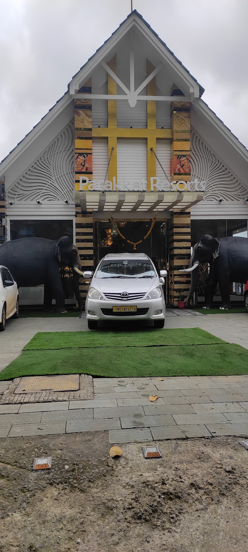S K Cab and Travels - S K Cab and Travels 008, Sri sakthi Garden, Chithode, Tamil Nadu 638102, India