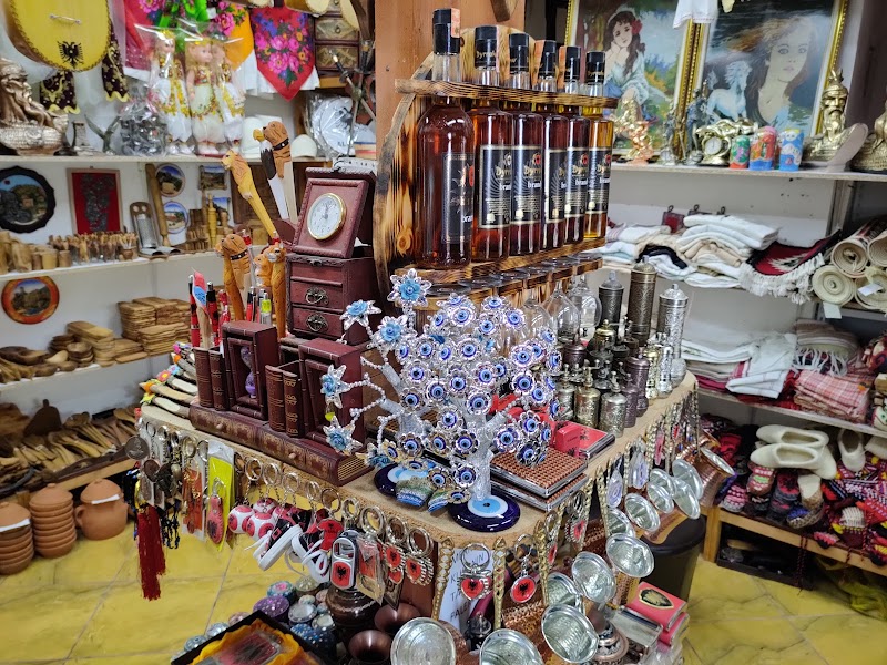 Kruja Bazaar - Kruja Bazaar, GQ5V+JV9, Rruga Albanopolis, Krujë, Albania