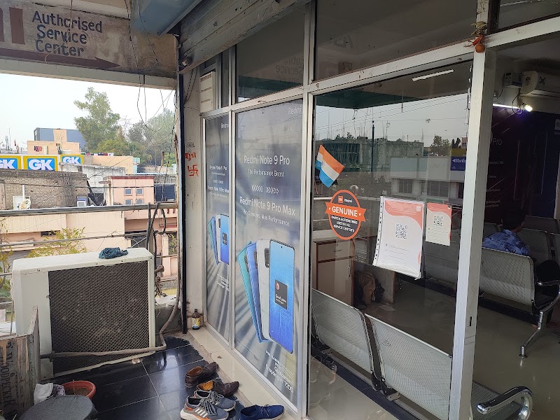 Mi Service Center Bilaspur, Chhattisgarh (vkare) - Mi Service Center Bilaspur, Chhattisgarh (vkare), Computer Care, 1st Floor, R.S. Chamber, Maharana Pratap Sqare, Vyapar Vihar Rd, Chandela Vihar, Chandela Nagar, Agyay Nagar, Bilaspur, Chhattisgarh 495001, India