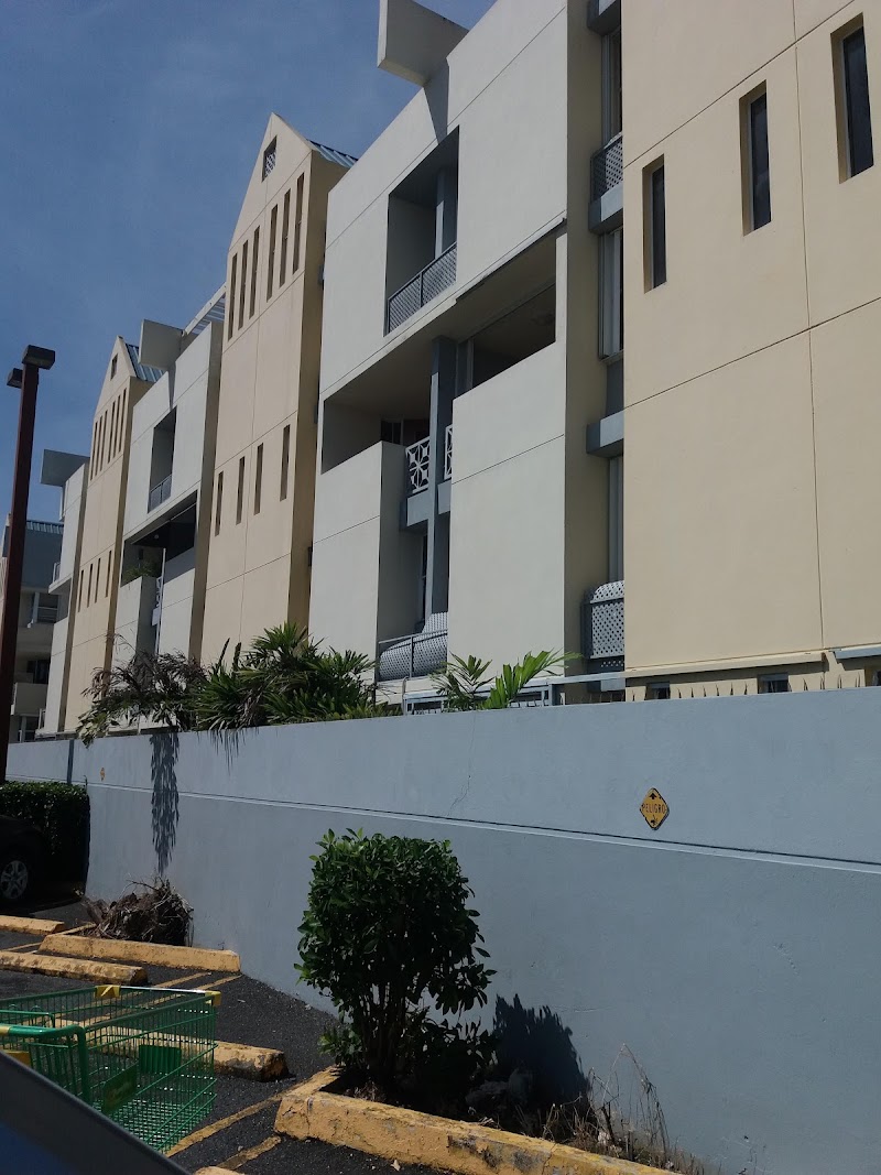 Condominio Plaza Esmeralda - Condominio Plaza Esmeralda Plaza Esmeralda Condominium, 469 Ave Esmeralda, Guaynabo, 00969, Puerto Rico