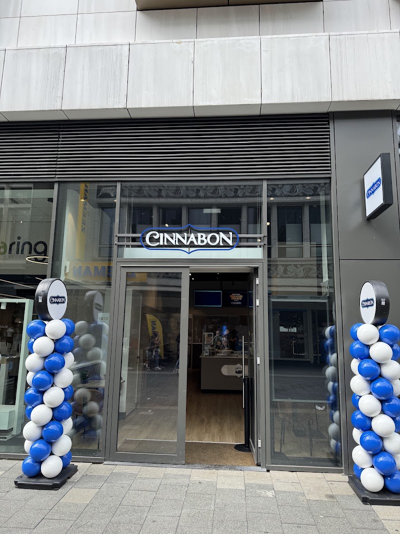 Cinnabon