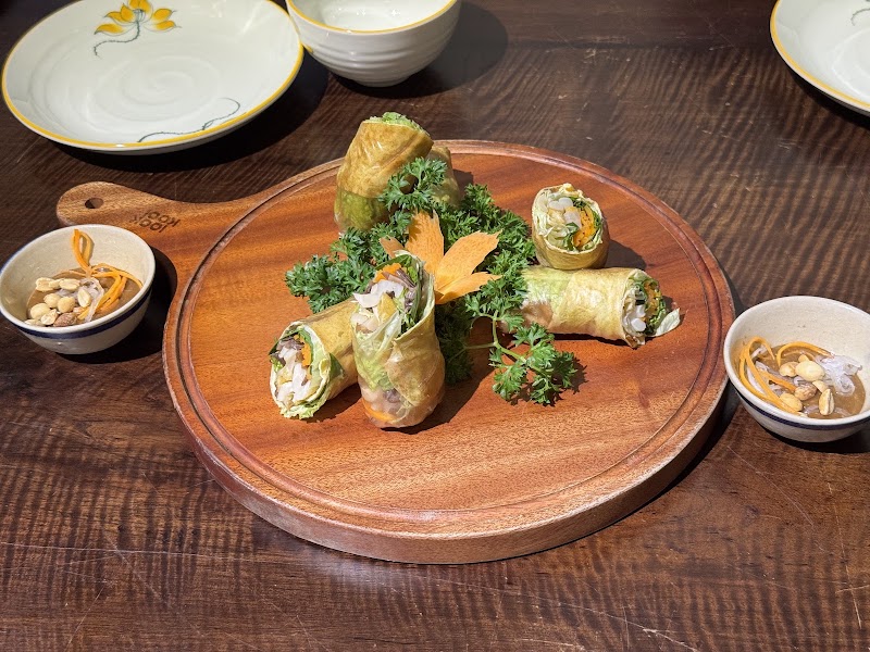 Shamballa Vegetarian, Greenhouse & Rooftop Bar - Da Nang - Shamballa Vegetarian, Greenhouse & Rooftop Bar - Da Nang 277 Đ. Trần Hưng Đạo, An Hải, Đà Nẵng 550000, Vietnam
