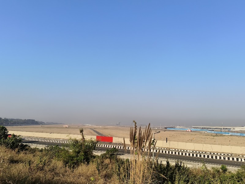 Navi Mumbai Airport Runway View Point - Navi Mumbai Airport Runway View Point X3QR+2RW, Arpt N Rd, Chinchpada, Ulwe, Vadghar, Maharashtra 410206, India