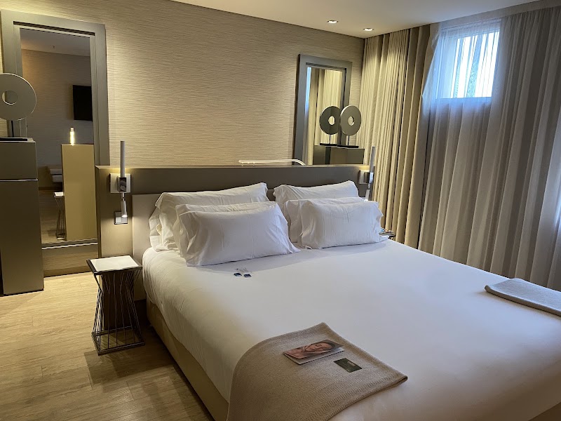 Hotel NH Collection Porto Batalha - Hotel NH Collection Porto Batalha, Praça da Batalha 60, 4000-171 Porto, Portugal