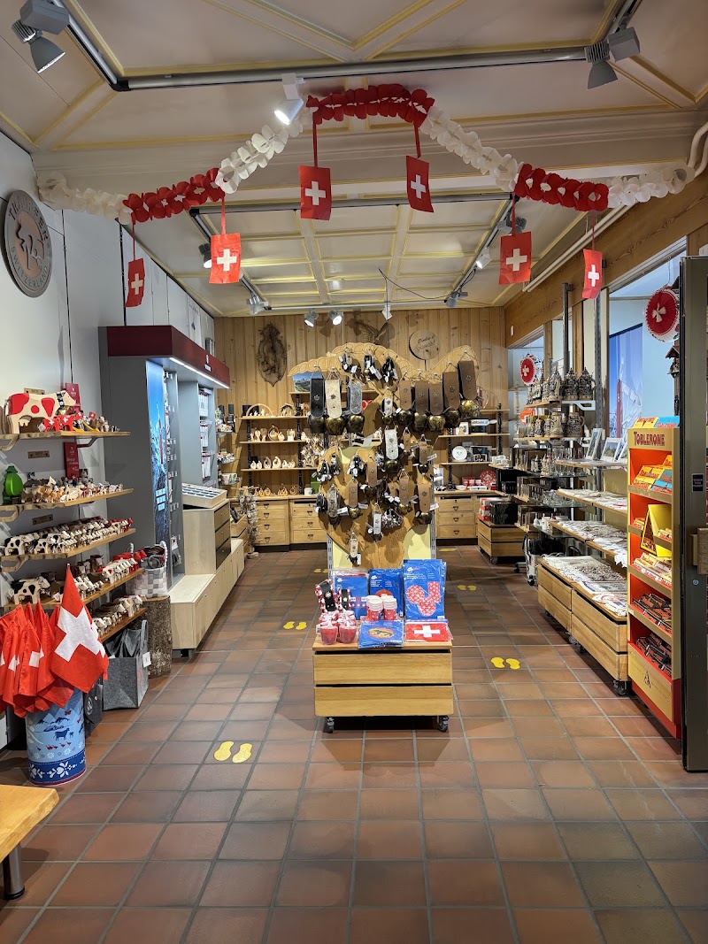 Grand Bazar Brunner - Grand Bazar Brunner, Dorfstrasse 115, 3818 Grindelwald, Switzerland