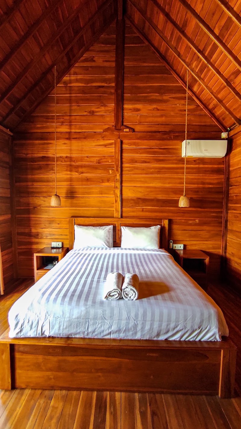 Uluwatu Wooden Villa - Uluwatu Wooden Villa Jalan Raya Uluwatu, Pecatu, Kec. Kuta Sel., Kabupaten Badung, Bali 80361, Indonesia