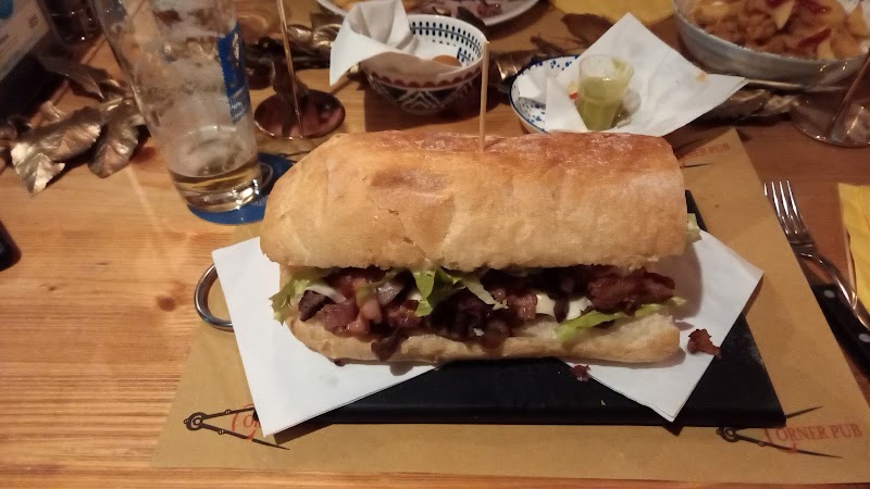 Corner Pub - Corner Pub, Via Croce, 9, 46040 Cavriana MN, Italy