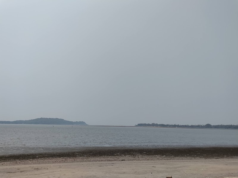 Uddo Beach - Uddo Beach, Unnamed Road, 403517, JQC2+2F, Kudal, Siolim, Gude, Goa 403517, India