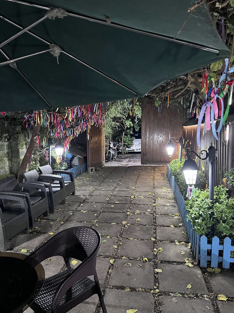 Yarmashalla Restaurant - Yarmashalla Restaurant, Gilan Province, Bandar Anzali, Sanaei Alley, FF8G+24V, Iran