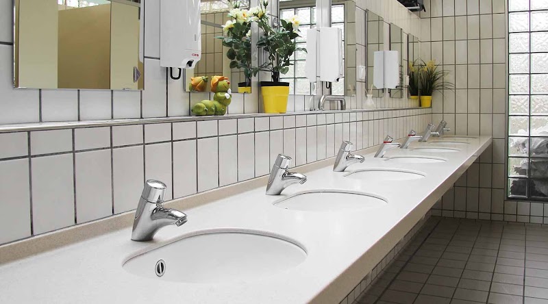 Camping Fischerhaus - Camping Fischerhaus Promenadenstrasse 52, 8280 Kreuzlingen, Switzerland