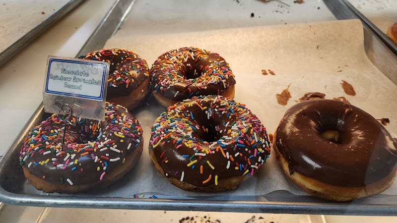 Angel's Donuts & Ice Cream Van Mall - Angel's Donuts & Ice Cream Van Mall, 8115 NE Vancouver Mall Dr STE 40 Ste 50, Vancouver, WA 98662, USA