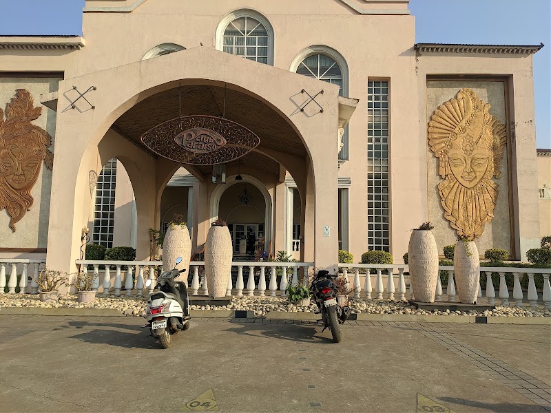 Club Paraiso - Club Paraiso Maruti Lifestyle, Gudhyari Rd, Near Amul Parlour, Parmanand Nagar, Kota, Raipur, Chhattisgarh 492099, India