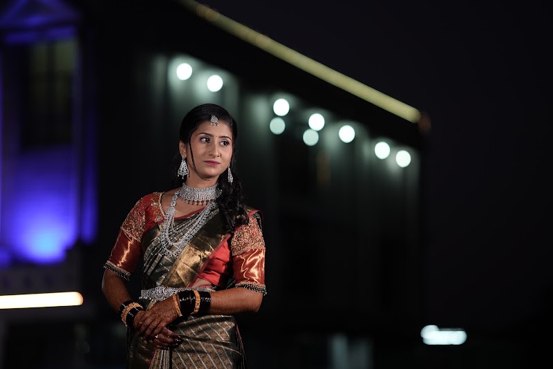 SHUTTER BUG STUDIO [SHUTTER BUG STUDIOZ] - SHUTTER BUG STUDIO [SHUTTER BUG STUDIOZ], Sri Sai Ram Nilaya, 263/1, Post, beside Apple multi-speciality clinic, Maruthi Nagar, Malleshpalya, New Thippasandra, Bengaluru, Karnataka 560075, India