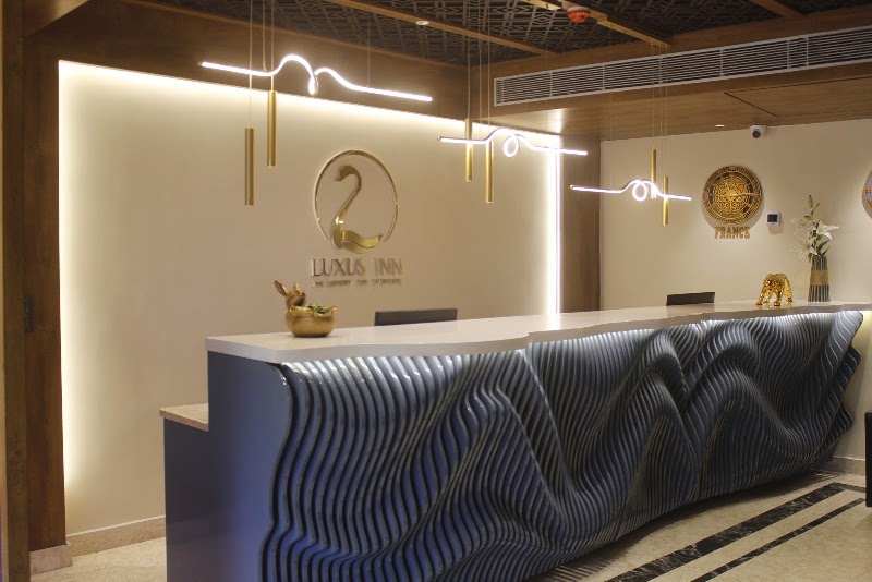 LUXUS INN HOTEL - LUXUS INN HOTEL Luby Circular Rd, Sardar Patel Nagar, Dhanbad, Jharkhand 826007, India