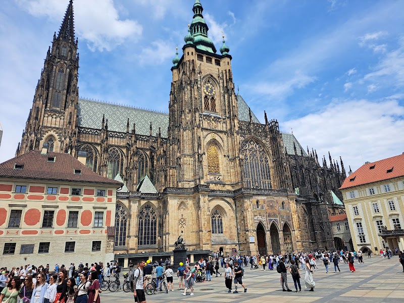 New Royal Palace - New Royal Palace, První nádvoří Pražského hradu 119 00, 119 00 Praha 1-Hradčany, Czechia