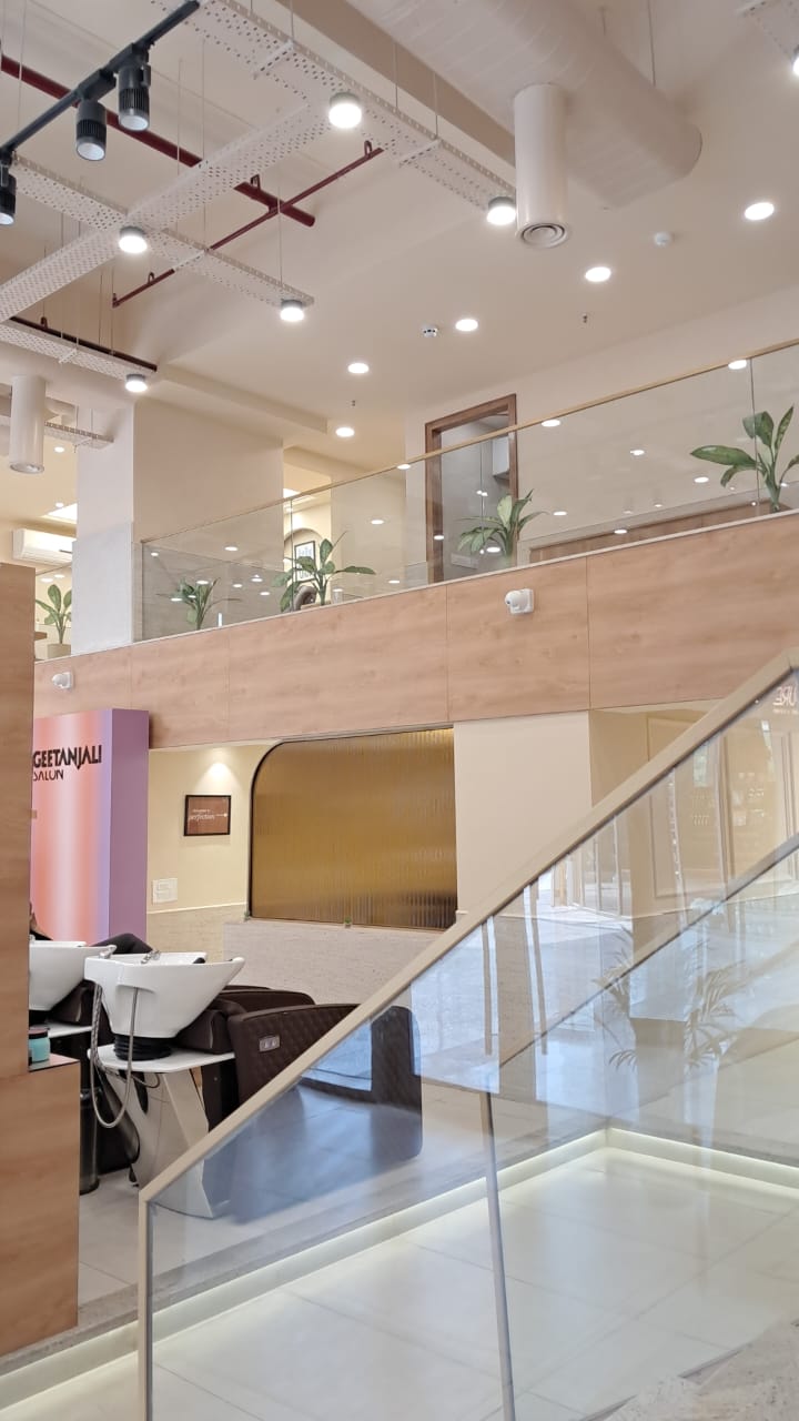 Geetanjali Salon - Good Earth Sixty9 Mall, Gurugram - Geetanjali Salon - Good Earth Sixty9 Mall, Gurugram Ground Floor, Good Earth Sixty9 Mall, nearby Blue Stone, Gurugram, Haryana 122101, India
