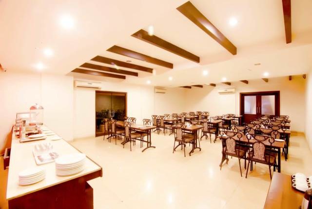 Hotel Lovely Palace - Hotel Lovely Palace Janjgiri, Bhilai, Chhattisgarh 490001, India