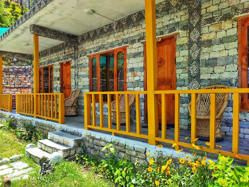 Tirthan River View House