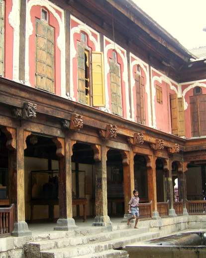 Sardar Shitole Wada - Sardar Shitole Wada Ganpati Mandir, 73/A, Ramganesh Gadkari Path, Near Shree Kasba, Yashodatta Housing Society, Kasba Peth, Pune, Maharashtra 411011, India