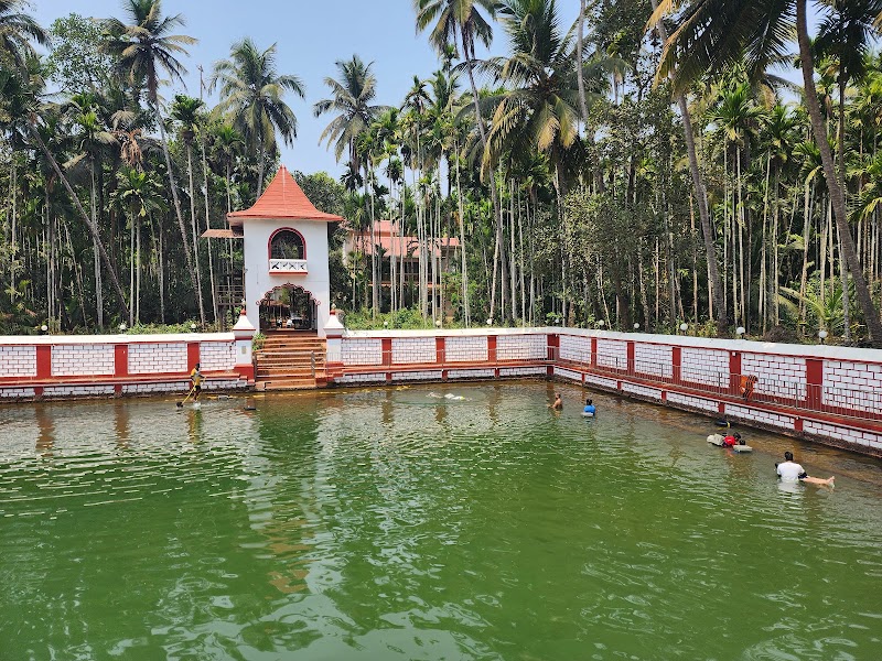 Shri Nageshi Temple, - Shri Nageshi Temple, Bandiwade, Donshiwado, Ponda, Bandiwada, Goa 403401, India