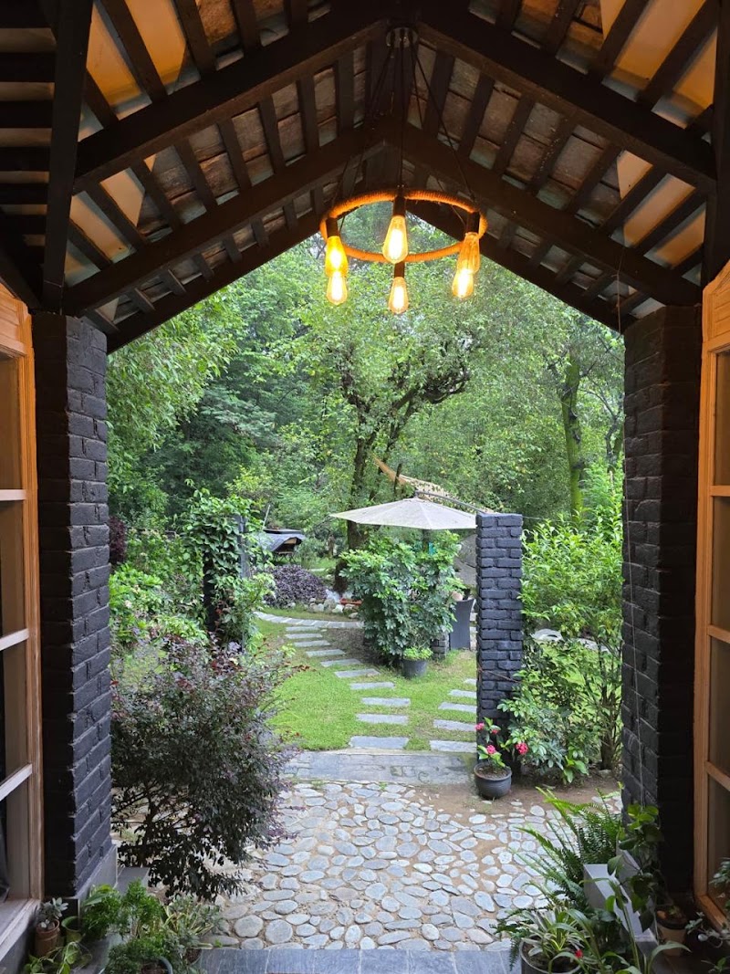 The Owl’s Nest Farm Dharamshala - The Owl’s Nest Farm Dharamshala 59M6+GH6, Road, Tapovan, Sidhbari, Himachal Pradesh 176215, India