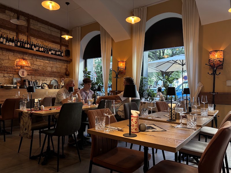 Baraqa Georgian Cuisine - Baraqa Georgian Cuisine Kozí 915/7, Staré Město, 110 00 Praha-Praha 1, Czechia