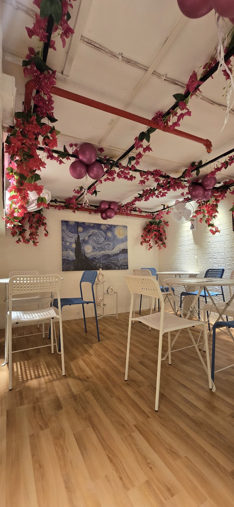 The Bougainvillea Cafe - The Bougainvillea Cafe Shop no 9, Building no. 29, Adityaraj Royale, Tagore Nagar, Vikhroli East, Mumbai, Maharashtra 400083, India