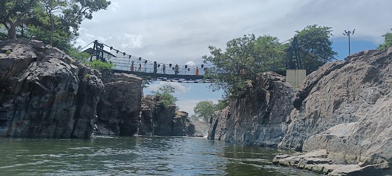 Hogenakkal - Hogenakkal, Tamil Nadu 636810, India