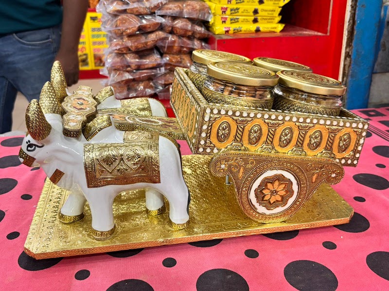 Sadar bazar delhi cantonment - Sadar bazar delhi cantonment H4VC+WXH, Piru Vihar, Shekhawati Lines, Delhi Cantonment, New Delhi, Delhi 110010, India